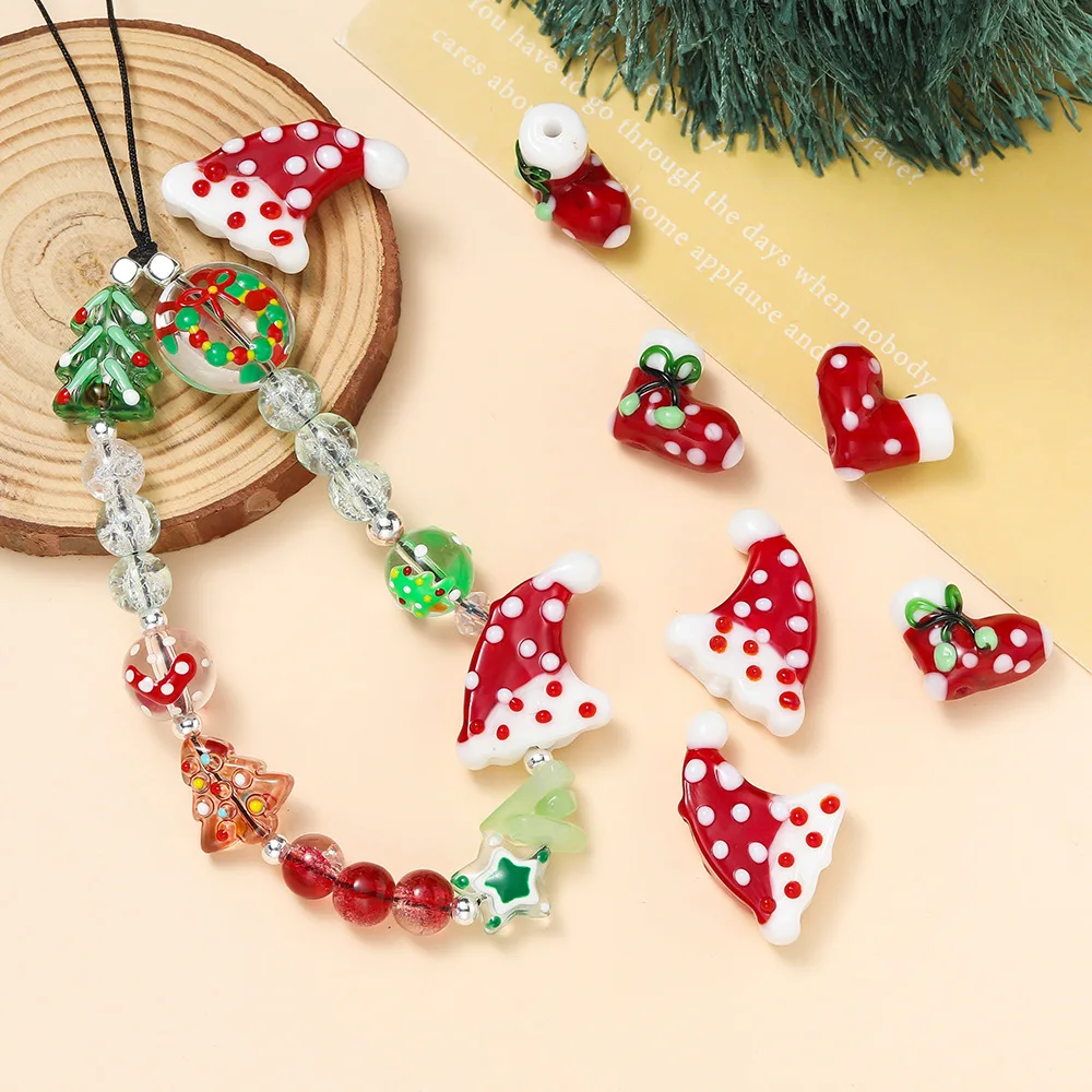 1Pcs Hot Selling Fashion Christmas Series Handmade Painted Christmas Tree Gloves Hat Glass Beaded DIY Christmas Gift Accessories