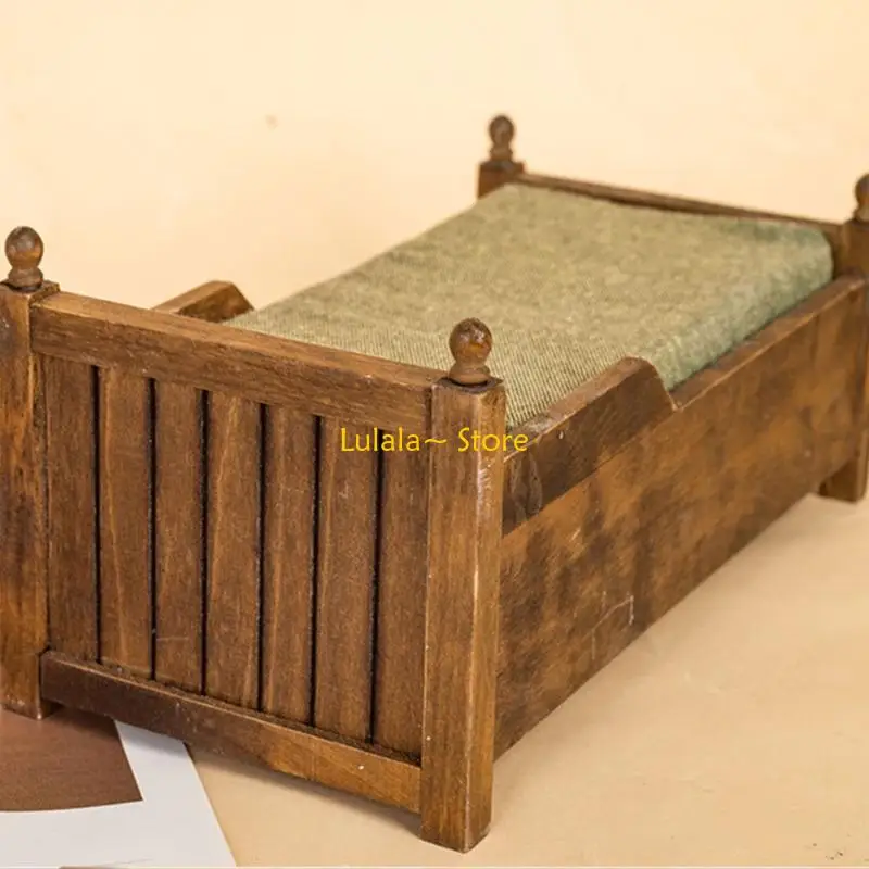 Y4QA Realistic Mini Wooden Bedroom Furniture Set For Model Enthusiasts 1:12 Scale Includes Cotton Bedding And Storage