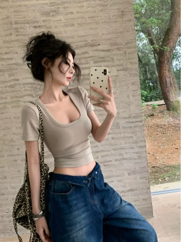 American Style Short Sleeve T-Shirt Women Summer Sexy Low U-Neck Slimming Short Top High Waist Belly Button Baring Casual Pur...