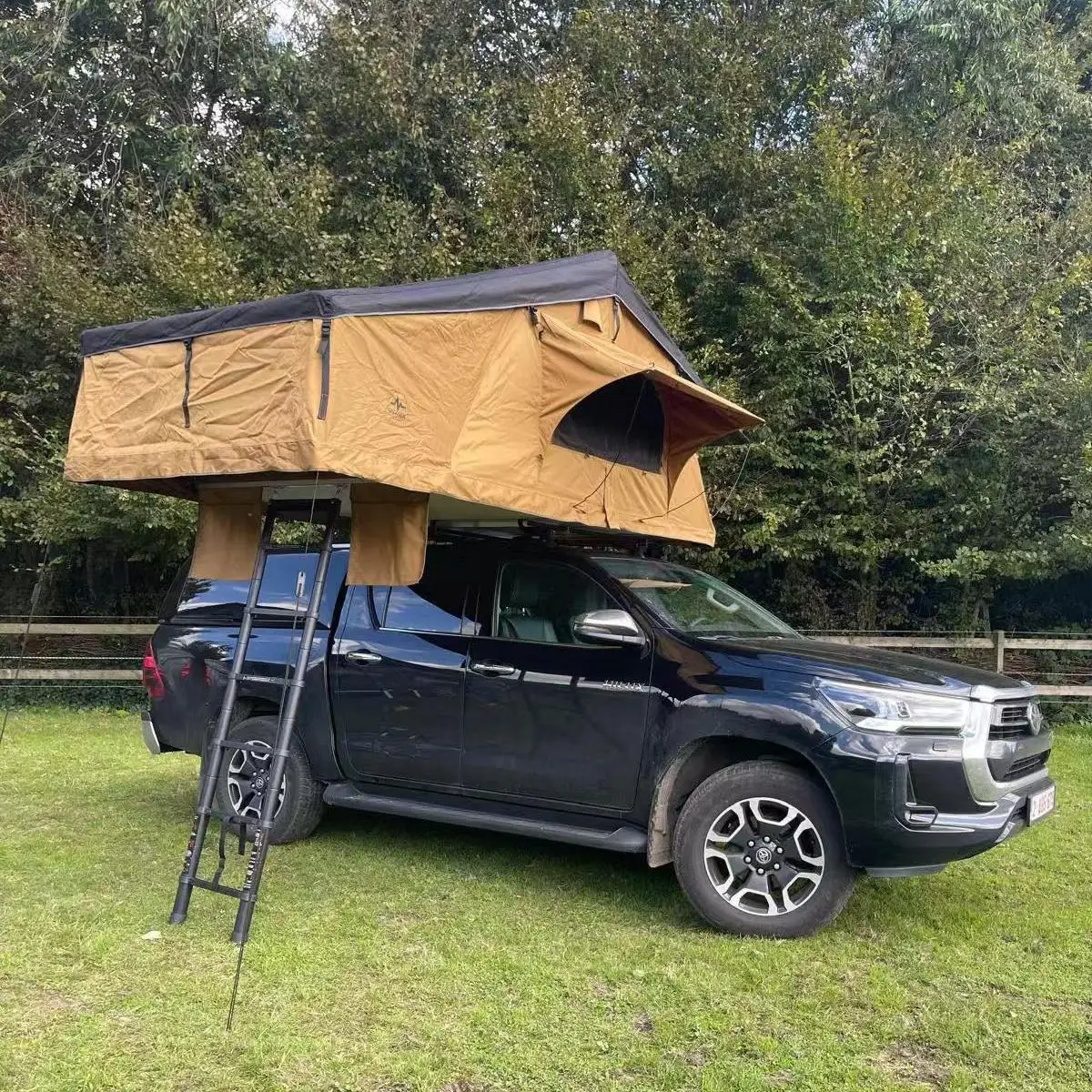 

High-Quality Foldable Design All-Weather Performance Waterproof RoofTop Tent Rooftop Tent Aluminum Car Roof Top Tent Hard Shell