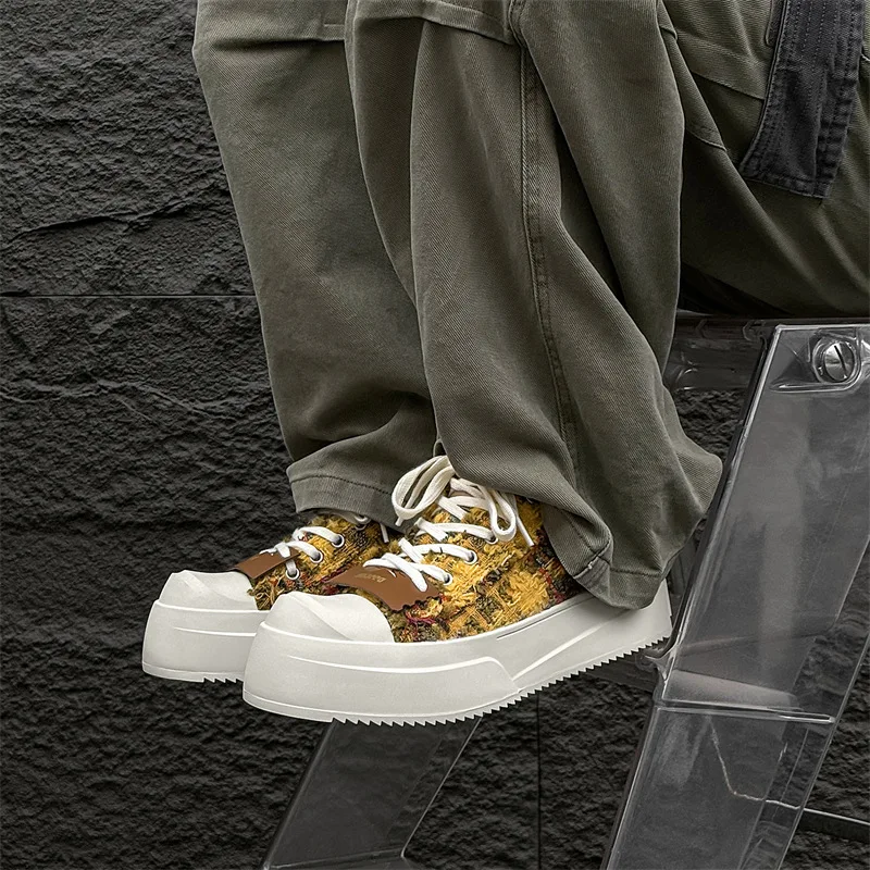 

2025 New Lovers Canvas Shoes High Street Men and Women Low-top Platform High Leisure Shoes Skateboard Shoes