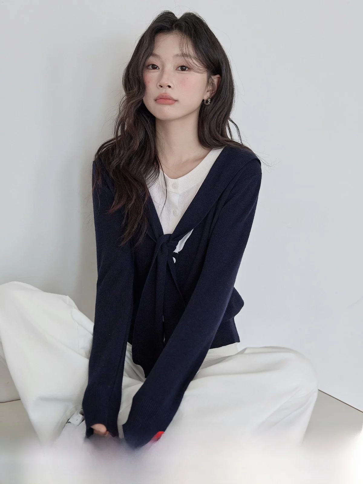 

HUIXI Women's Knitted Sweater Fake Two-Piece Belted Spring 2026 Unique Design Slimming Trendy Commute Sle Long Sve