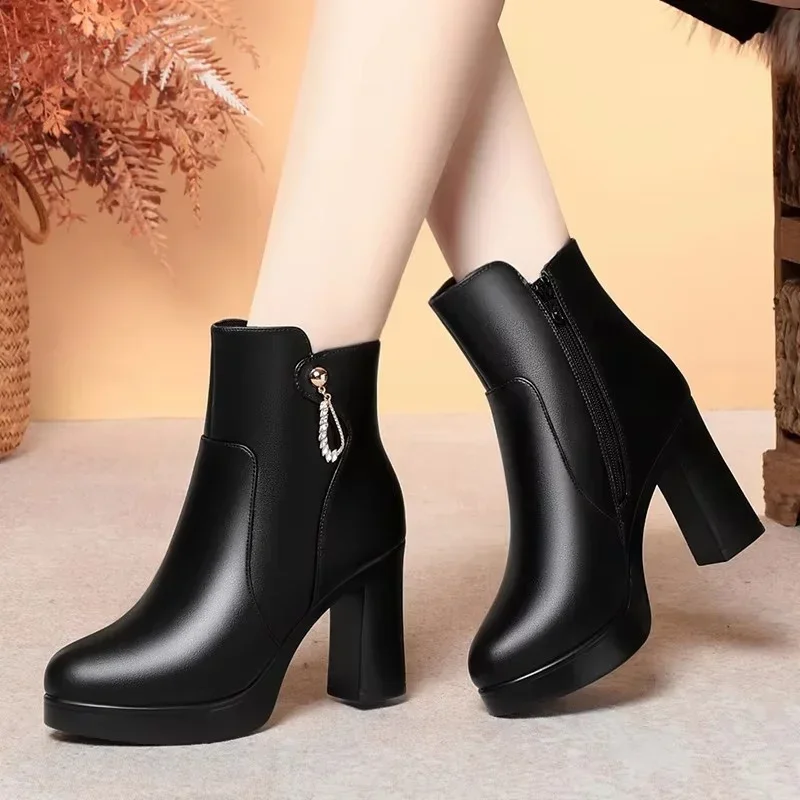 7cm 8.5cm Fashion Women's Winter High Boots Soft Leather Shoes with Fur 2024 Block High Heels Shoes Ankle Boots for Office Mom