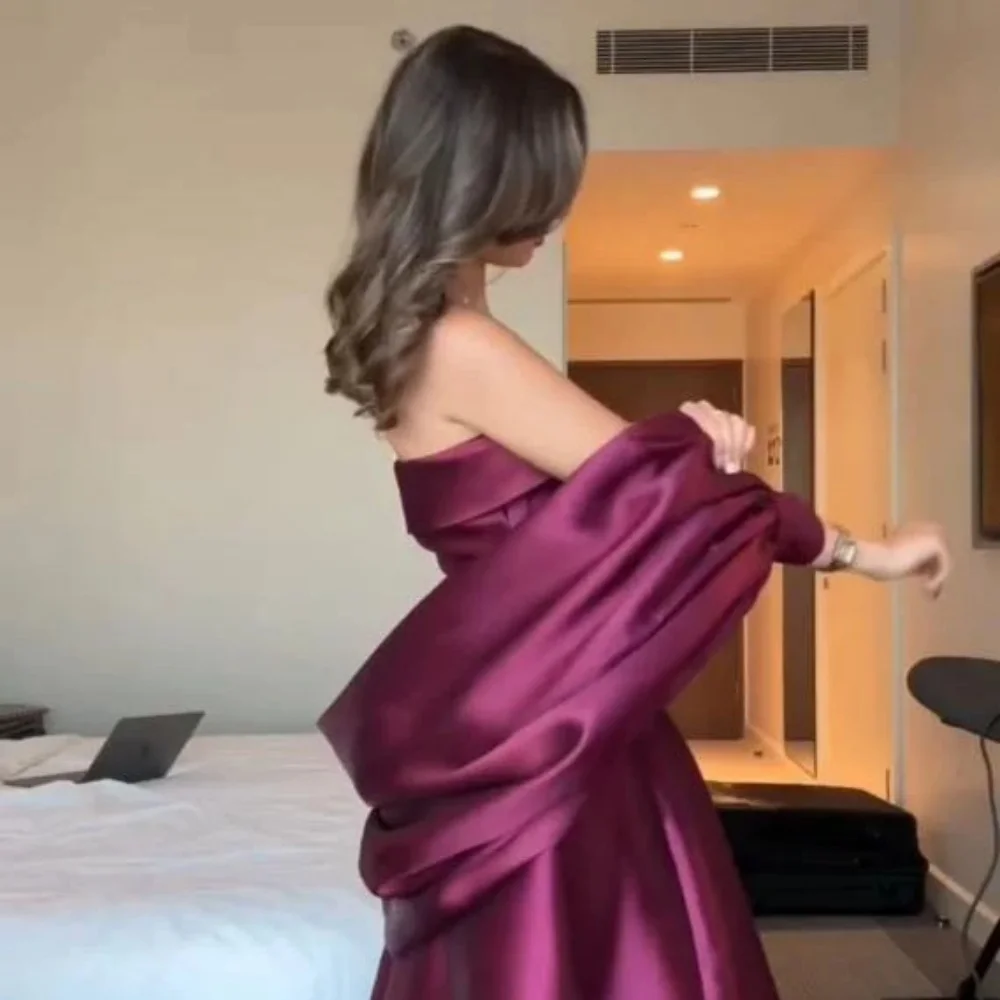 Maßgeschneidertes exquisites Abendkleid mit Reißverschluss, bezauberndes Meerjungfrau-Abschlussballkleid, sexy Partykleid mit U-Boot-Ausschnitt und Rüschen