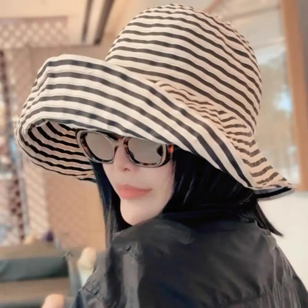 Lightweight Sun Hat Women’s Wide Brim Sun Hat Striped Print Uv Protection Beach Hat Lightweight Breathable Summer Basin
