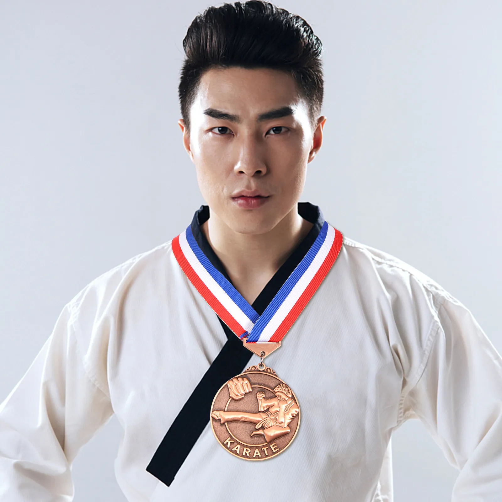 Premium Zinc Alloy Martial Competition Medal with Hanging Plaque for Judo Karate Taekwondo Events Display Wall Shelf Decor