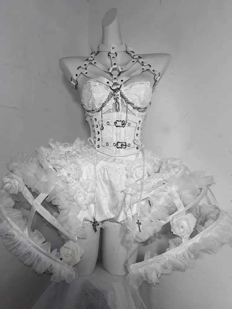 2025Schwere Handwerkskunst, handgefertigt, reinweißes Gothic-Fischgräten-Korsett + dreidimensionales Spitzen-Vogelkäfig-Kurzrock-Split-Kleid