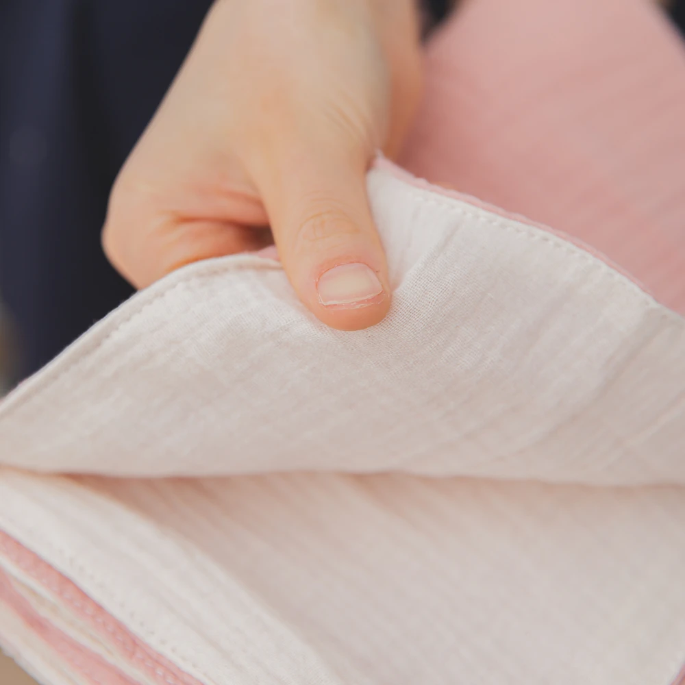 Jouet de bain serviette pour nouveau-né, double grille en coton, bracelet en bois, hochet, cartes ata lestone, accessoires de photographie, cadeau de naissance pour bébé, 1 ensemble