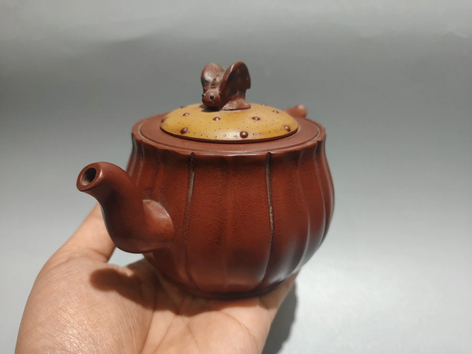 Teapot Purple Clay Pot Bee Chrysanthemum Pot Petal Texture Pot Teapot Kettle Tasting tea ceremony