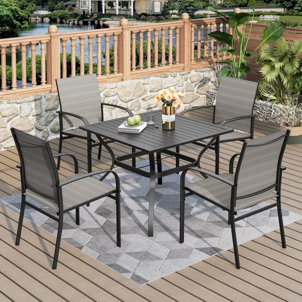 

Набор из 5 столов и стульев для патио, набор мебели для обеда на открытом воздухе на 4 человека, 4 коричневых текстильных стула и 37 квадратных металлических столов