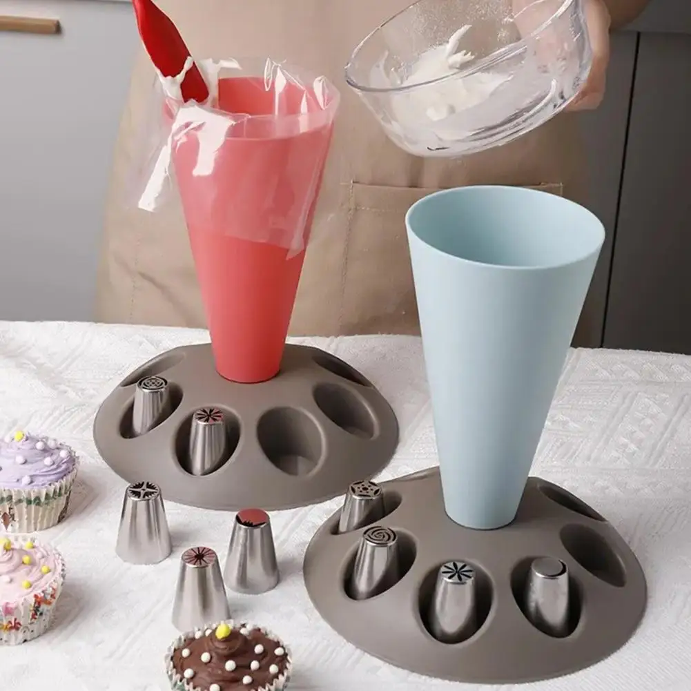 

Piping Bags Rack Pastry Bags Holder For Easy Filling Icing Piping Bags Stand Nozzle Decorating Tips Stand Baking Accessories