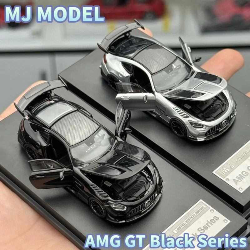 

MJ MODEL 1:64 AMG GT Black Series - A cast imitation alloy car model, suitable for boys' toy collection and decorative display.
