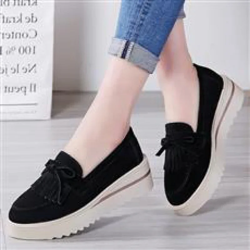 

Authentic Leather Mom Shoes Spring and Autumn Soft Bottom Not Tired Feet Women's Leather Shoes Middle-Aged and Elderly