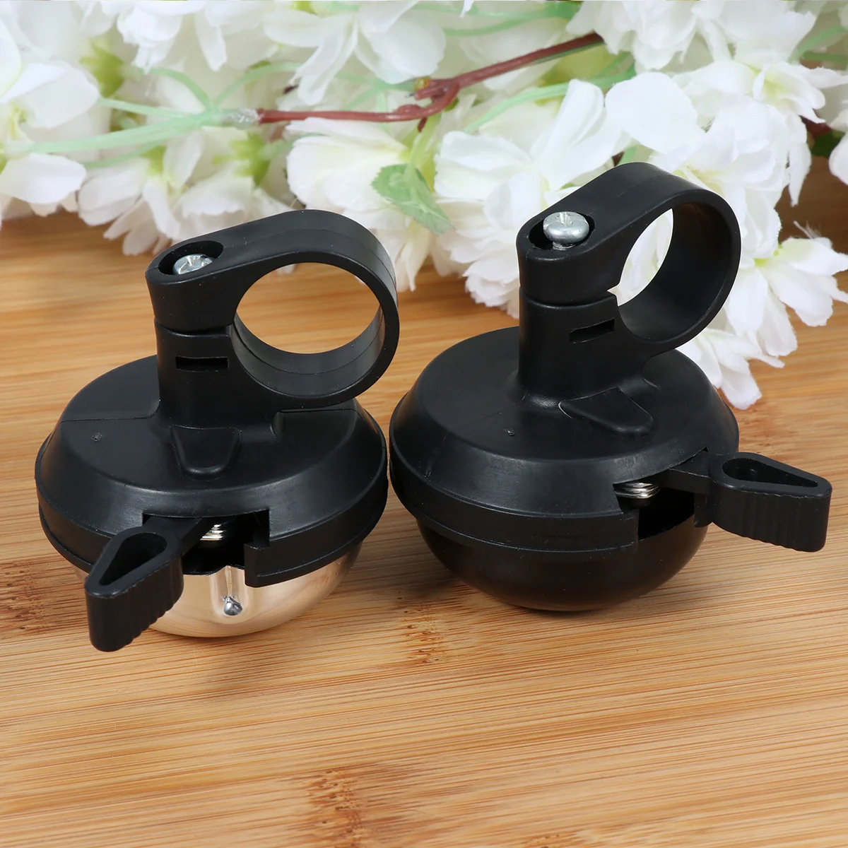 

2Pcs Aluminum Bike Bells Stylish Compact Metal Bell Loud Sound for Folding Mountain Bikes Black Silver