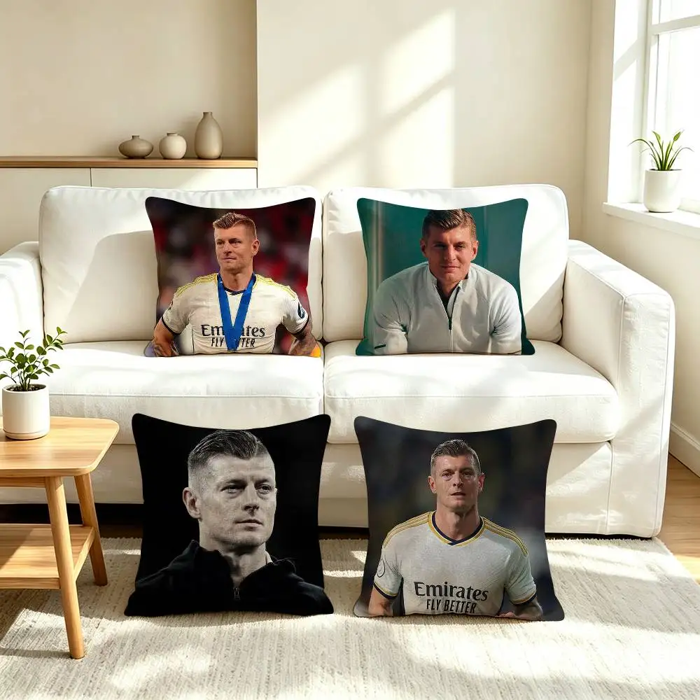T-Toni K-Kroos Football Star   Square Double-Sided printed Pillow Case Bedroom Bedside Pillow Sofa Cushion Cover