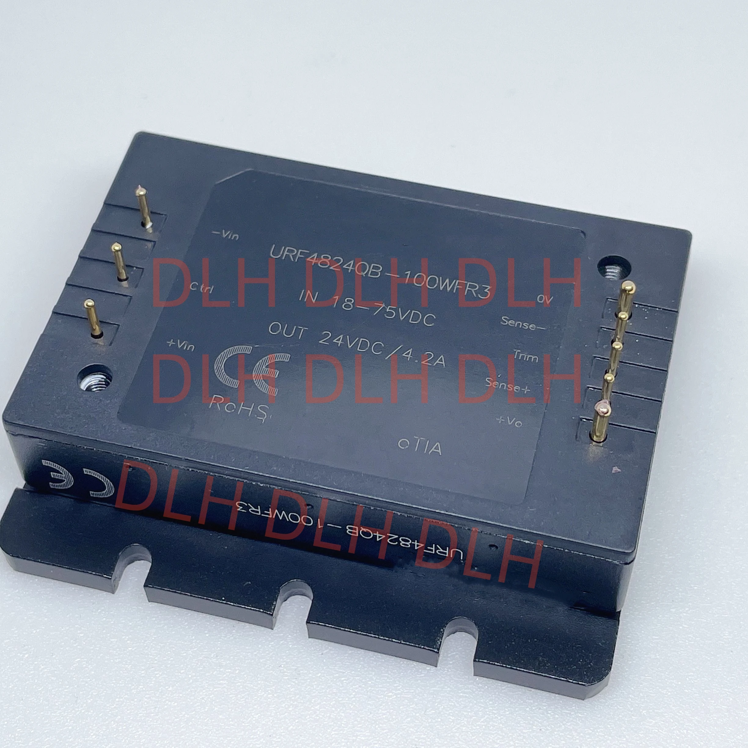 URF4824QB-100WFR3 DC-DC power module 18-75V to 24V 4.2A with aluminum base