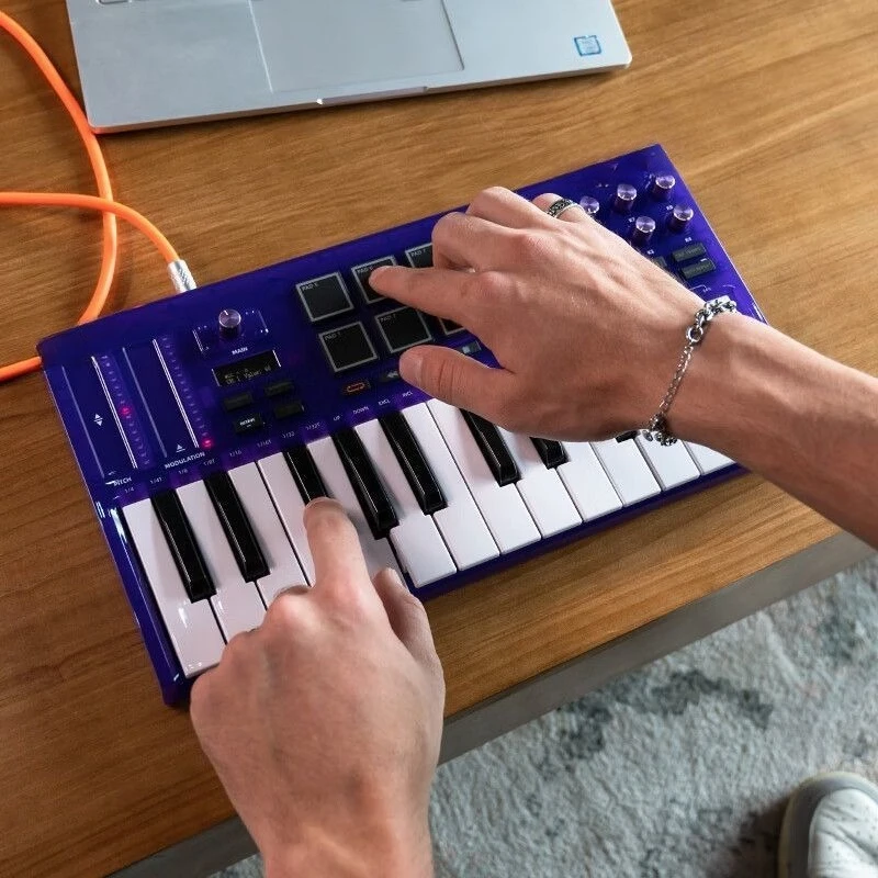 Electronic music band arrangement portable midi keypad 25 key midi music controller