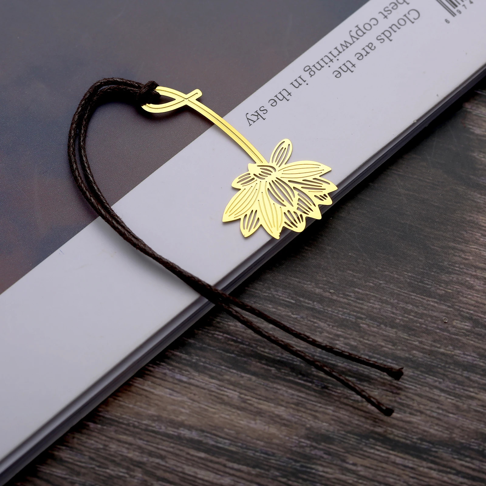 Gold Color Copper Olive Leaf Lotus Maple Leaf Clover Bookmark Metal Bookmarks Stationery Office School Supplies Papeleria Book