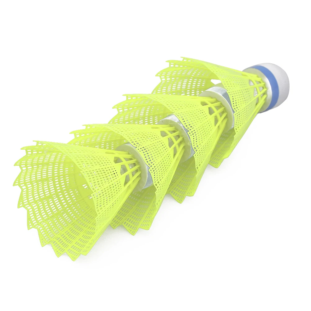 

4pcs LED Badminton Nylon Shuttlecocks Night Sports Random Color Birdies Flight Stable Resistance Strong Hit