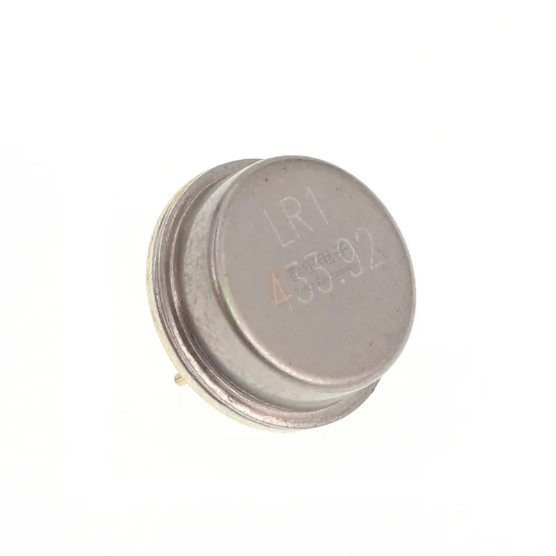 YYT 10PCS Circular 315MHZ 433MHZ filter resonator remote control sound table crystal oscillator R315A/R433A TO-39 3Pin 315M 433M
