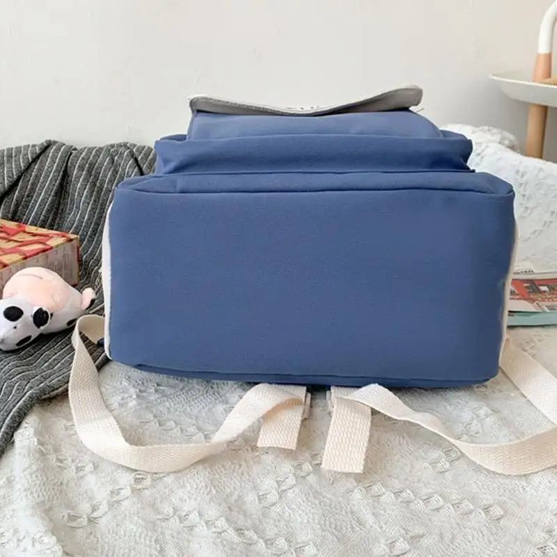 

Large Capacity Nylon Backpack College School Bookbag Fashion Daypack for Teen 547A