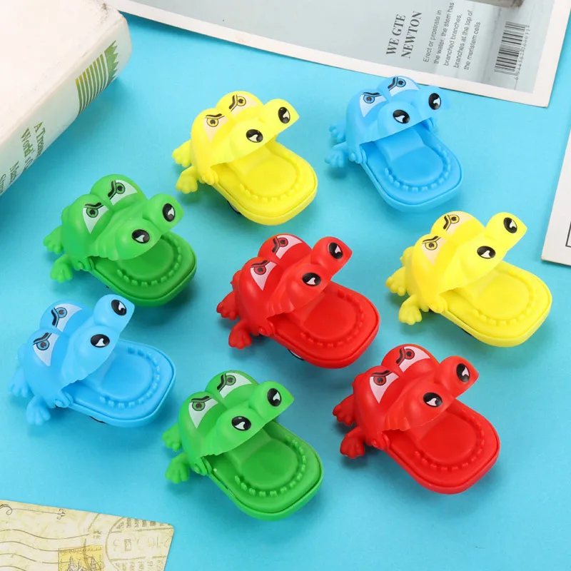 8Pcs Colorful Mini Biting Crocodile Pull Back Cars Toy for Kids Boys BIrthday Party Favors Pinata Filler Goodie Bags School Gift