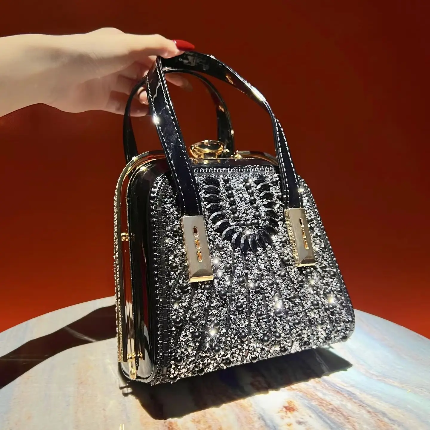 New Exquisite LightLuxury Crystal Evening Bag for Women, LargeCapacity Rhinestone Crossbody Handbag, Elegant Fashion Party Bag