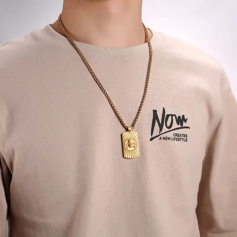 

18K Gold Plated Skull Pendant Necklace - Stainless Steel Hip Hop Jewelry - Personalized Trendy Accessory Gift for Men & Women