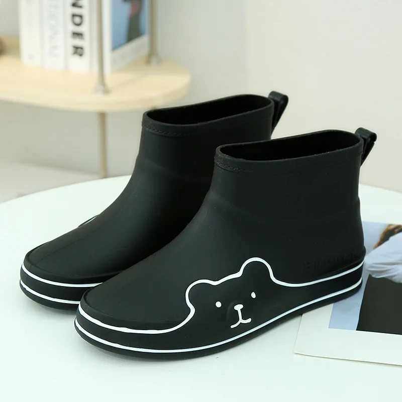 New Style Women's Rain Boots Fashionable Non-slip and Wear-resistant Water Shoes Cute Cartoon Rain Boots Versatile Outdoor Shoes