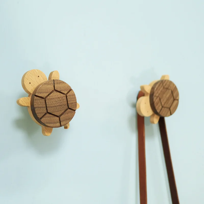 Animal Solid Wood Hooks Home Turtle Hooks Hangers Kitchen Supplies Bedroom Wardrobe Drawer Door Knob Decorative Accessories