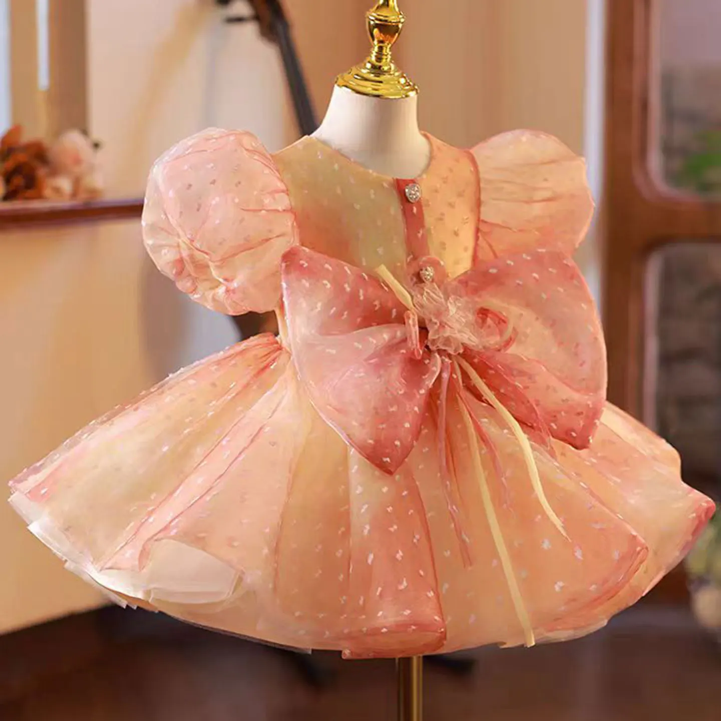 Dreamy Vow Adorable Baby Girl Dress Puffed Sleeve Tulle Bowed for Kids 1st Birthday Party Princess Knee Length Ball Gown J103