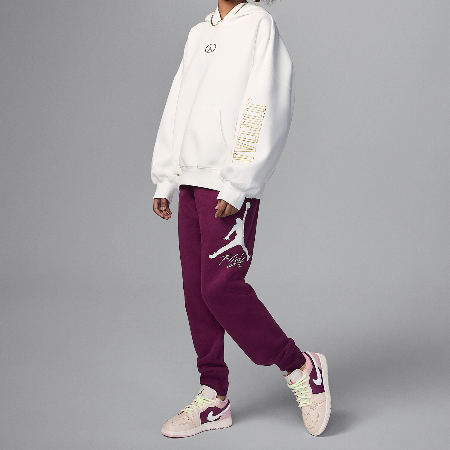 

Nike Authentic JORDAN GS Women's Youth Retro Sneakers FZ3928-200