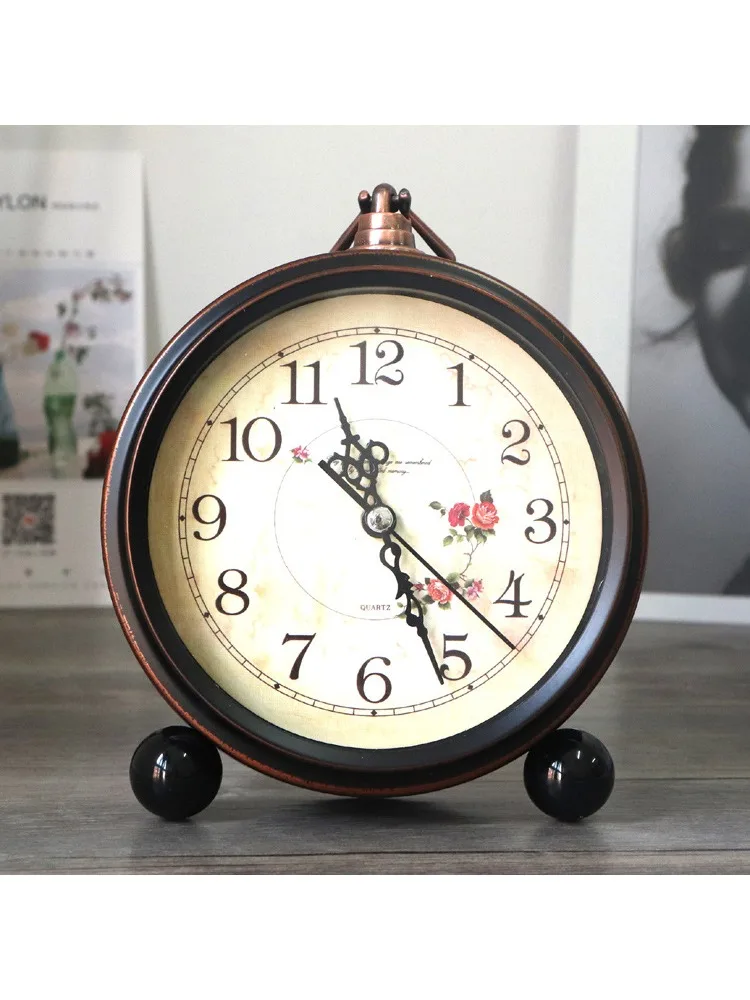 Retro European Pastoral Creative Alarm Clock Lazy Silent Student Alarm Simple Bedside Small Desk Clock