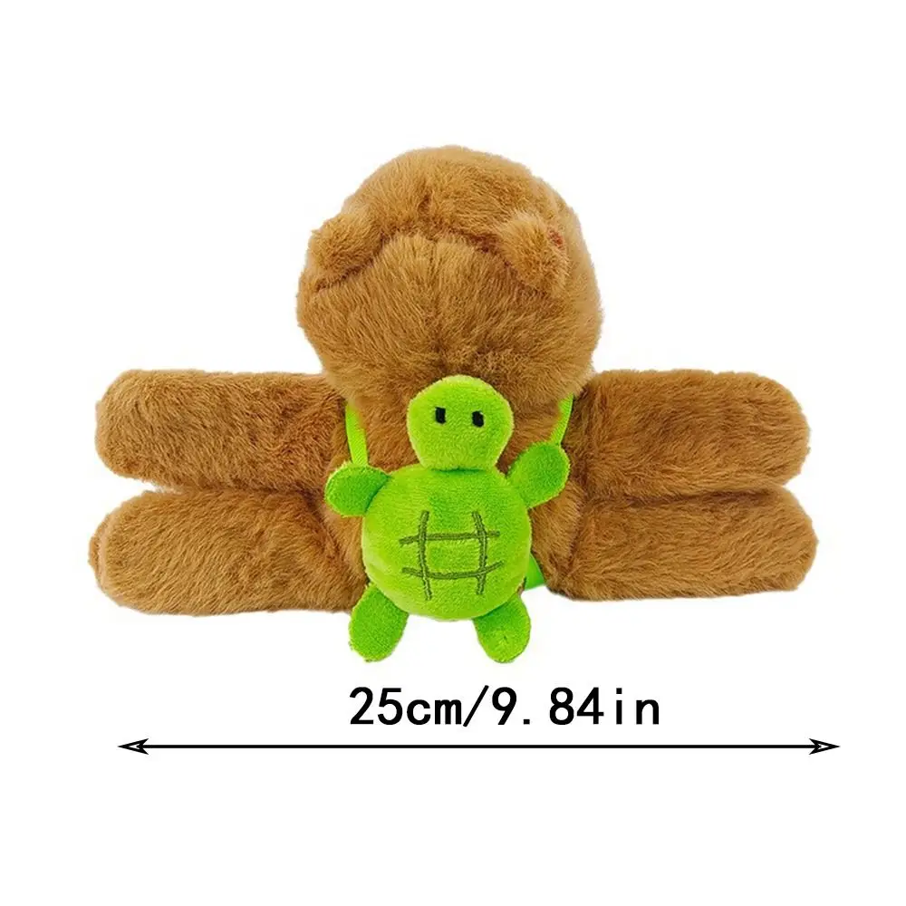 Divertenti braccialetti di schiaffo di capibara di peluche Bambole di pezza di cartone animato Anello di applauso animale Giocattolo interattivo Regalo per bambini