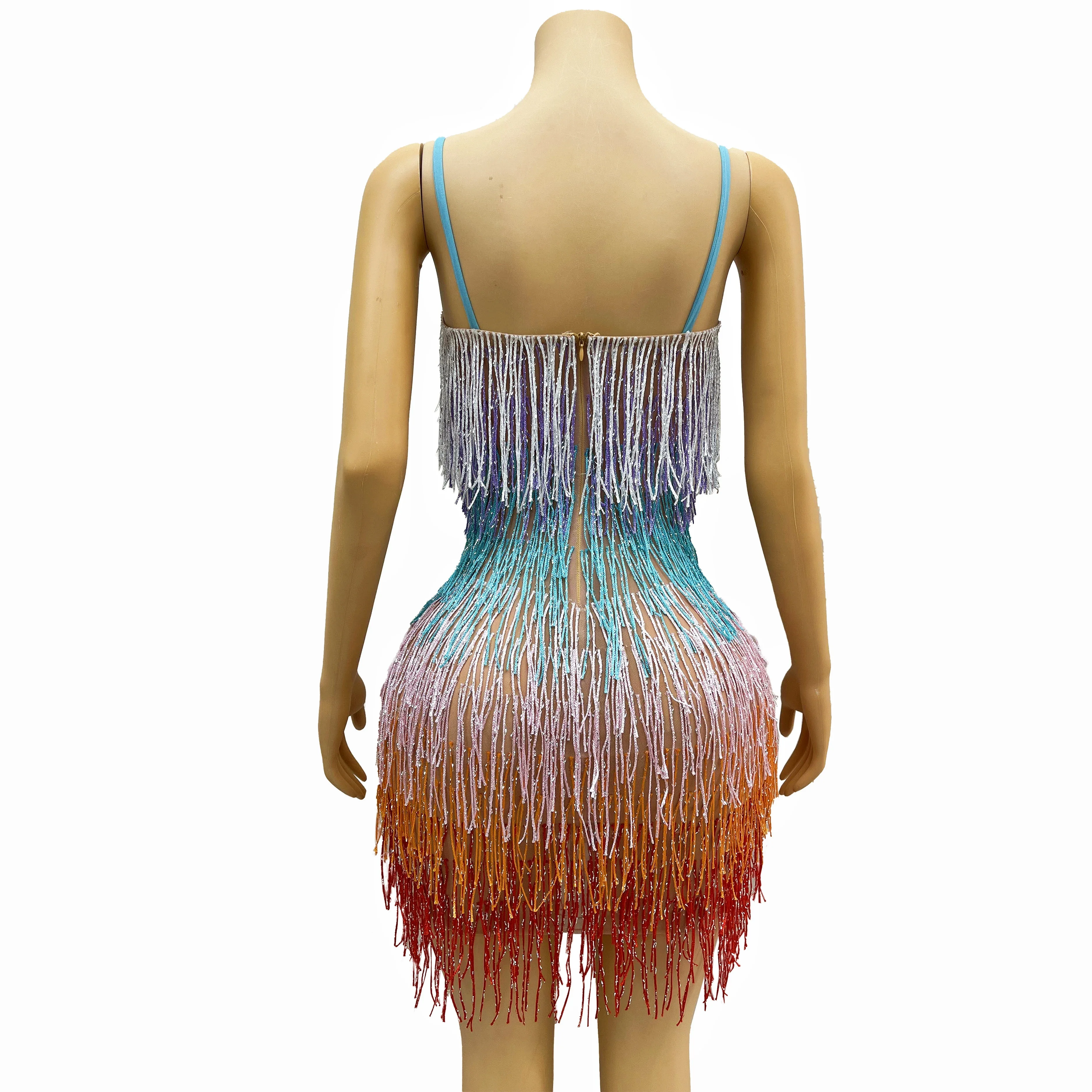 Abschlussfeier, Feiern, Ärmel, Sänger, modisches Outfit, sexy Sommerkleid mit bunten Quasten und Fransen