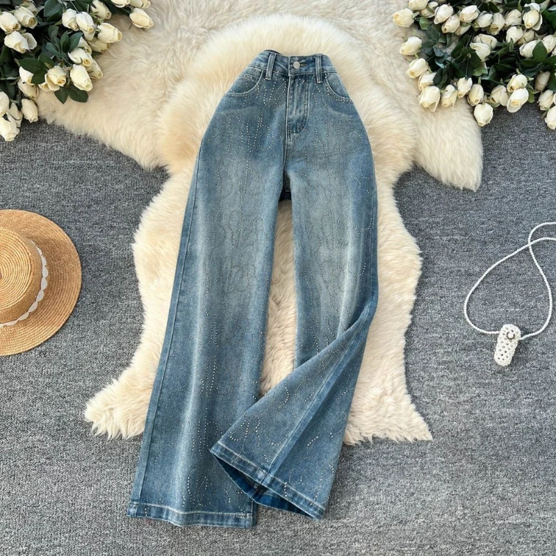 

Retro high waisted loose rhinestone straight leg casual jeans women in spring 2026 fashionable versatile commuting pants