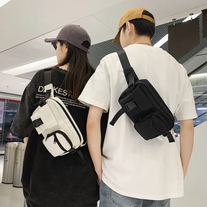 Nylon lightweight men's crossbody bag, simple and portable waist bag, waterproof commuting chest bag