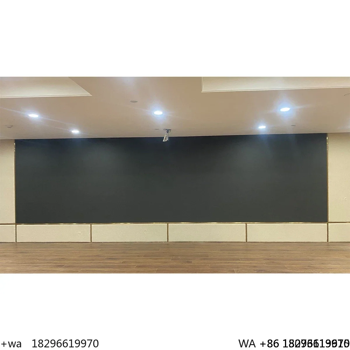 Indoor P1.5 LED Video Wall 7.04x1.92M Wall Mount with Video Processor Display
