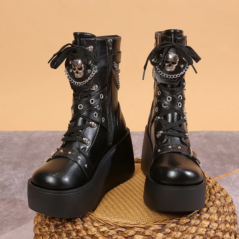 Women Punk Style Platform Ankle Boots Thick Sole Leather Buckle Strap Motorcycle Boots 9cm Chunky Skull Short Boots for Woman