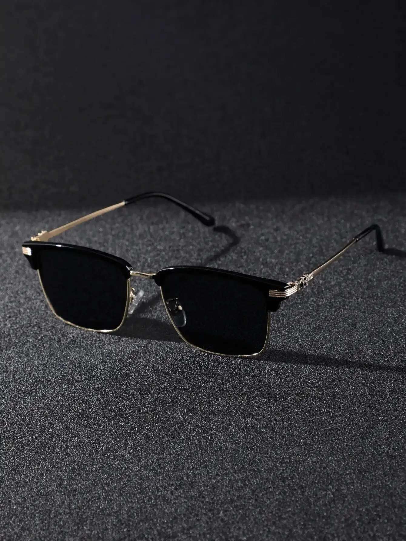 1PC Men's Metal Punk Fashion Glasses Men's Fashion Fashion Glasses ideal choice for gifts ﻿