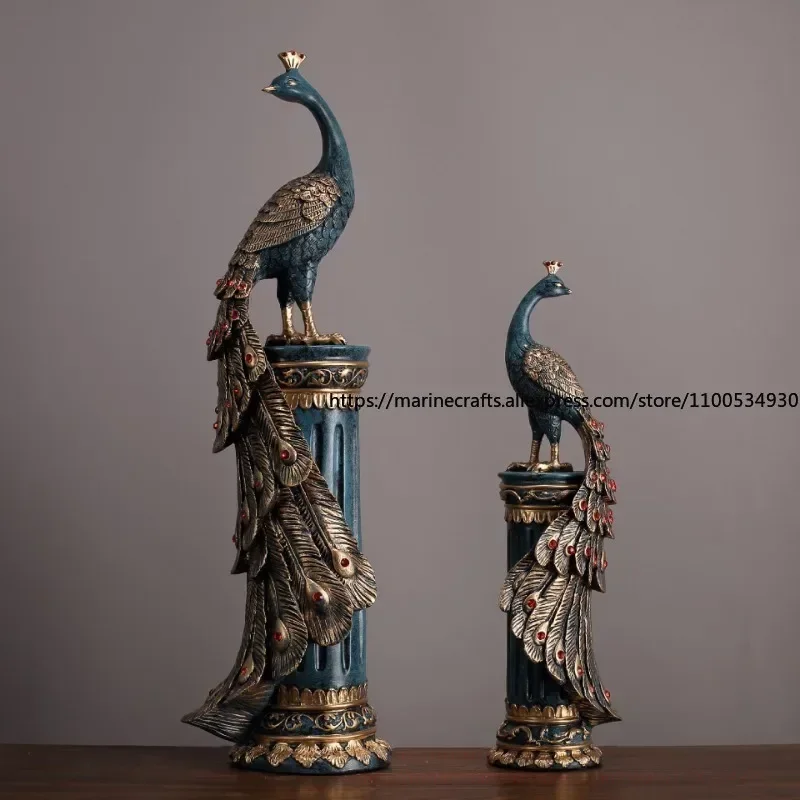 

European Light Luxury Resin Craft Peacock Ornament Living Room Desktop Entrance TV Cabinet Home Decoration Housewarming Gift