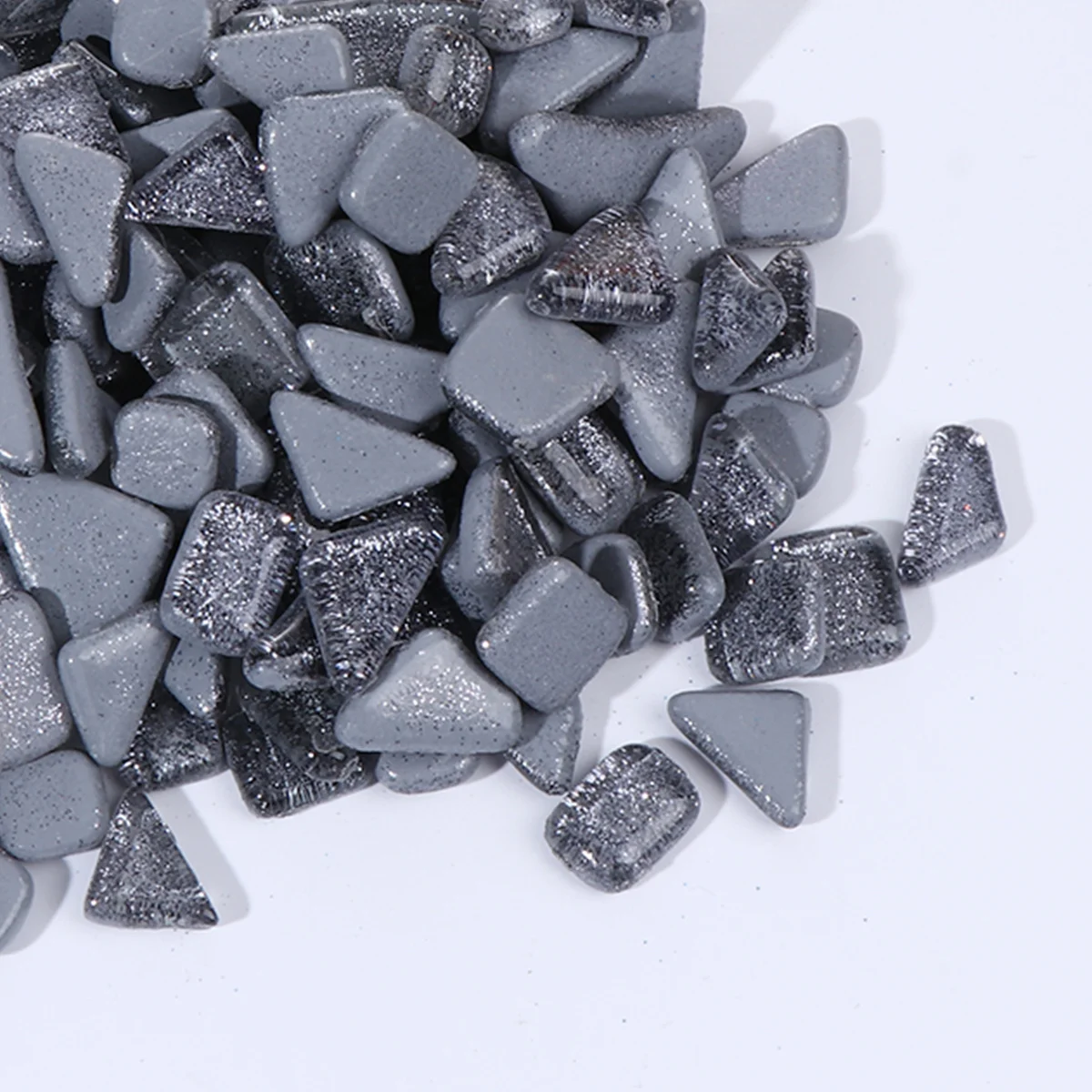 

500g Grey Crystal Glass Irregular Smooth Mosaic Stones Durable Heat Resistant Decorative DIY Craft Modern Style Water Resistant