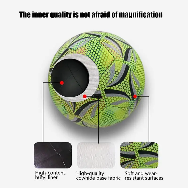 Glow Football Sports Outdoor Light Up Ball Cool Waterproof Fun Football per compleanno Ragazzo Allenamento Giochi per ragazze di Natale per bambini