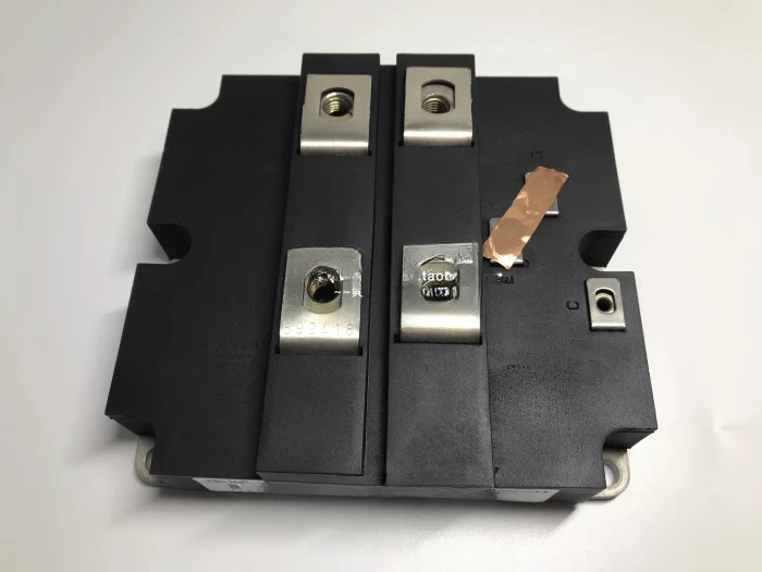 ل FZ1600R12HP4 FZ1600R17KF6C_B2 FZ2400R17KF6C_B2 FZ1600R17HP4