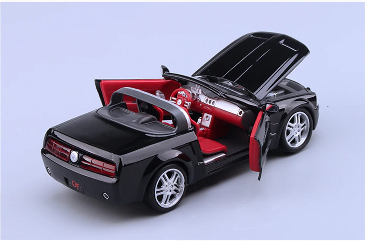 1:24 alloy convertible Mustang GT car model,quality car model ornaments,3 door car toy,children\'s car toys,free shipping