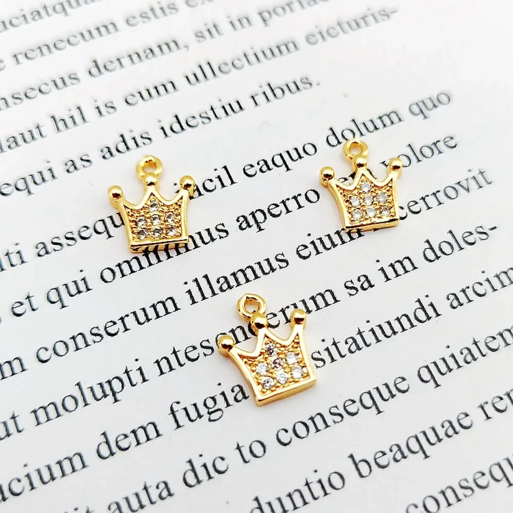 

Позолоченный аксессуар 14 карат, подвеска в виде короны из микроинкрустации цирконом, небольшой кулон, ювелирный материал ручной работы своими руками, 8*10 мм