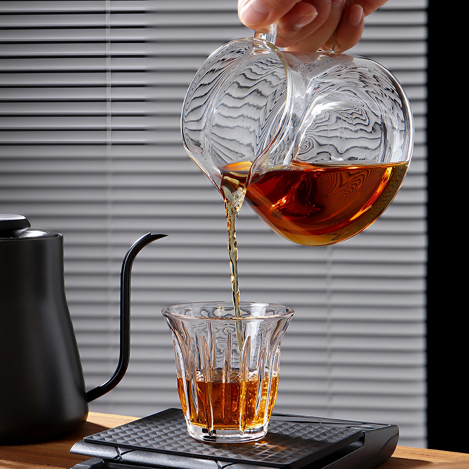 OANKR Coffee Server Hill Shape Guide Extraction Pour Over Coffee Server High-Borosilicate Glass Pot Professional Barista Tools - view 3