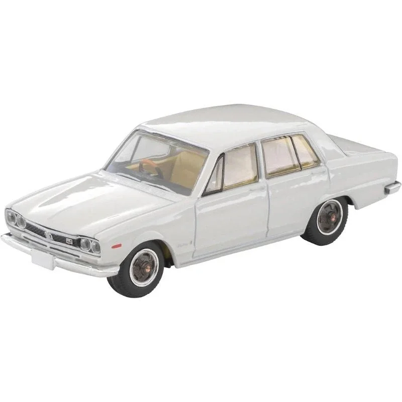 

Ограниченная серия Vintage LV-163c Skyline 2000 GT-X White 1972, модель 1/64