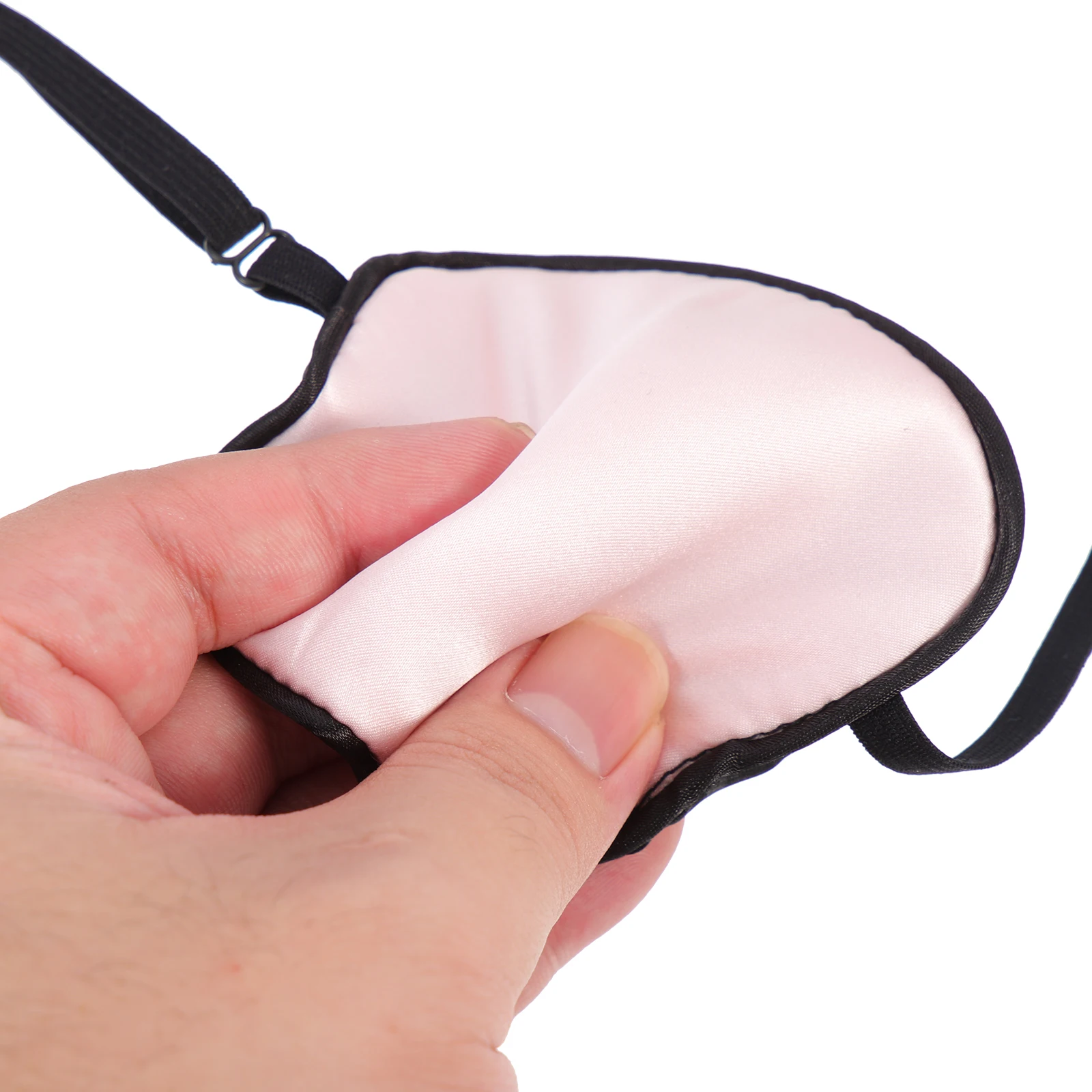 قطعتان من واقيات العين الصغيرة خفيفة الوزن وقابلة لإعادة الاستخدام ومقاومة للاهتراء وغطاء الحول وتظليل مثالي لتدريب الرؤية