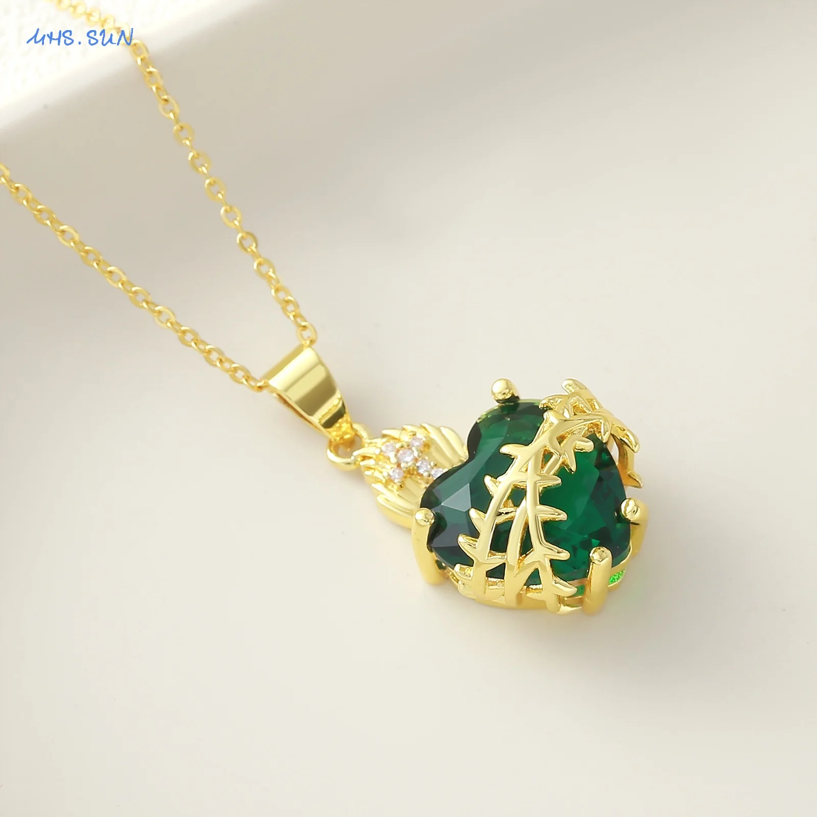 SUNSLL Fashion Gold Plated Green Sacred Heart Flame Thorn Cross Pendant Necklace Jewelry For Women For Daily And Party Wear